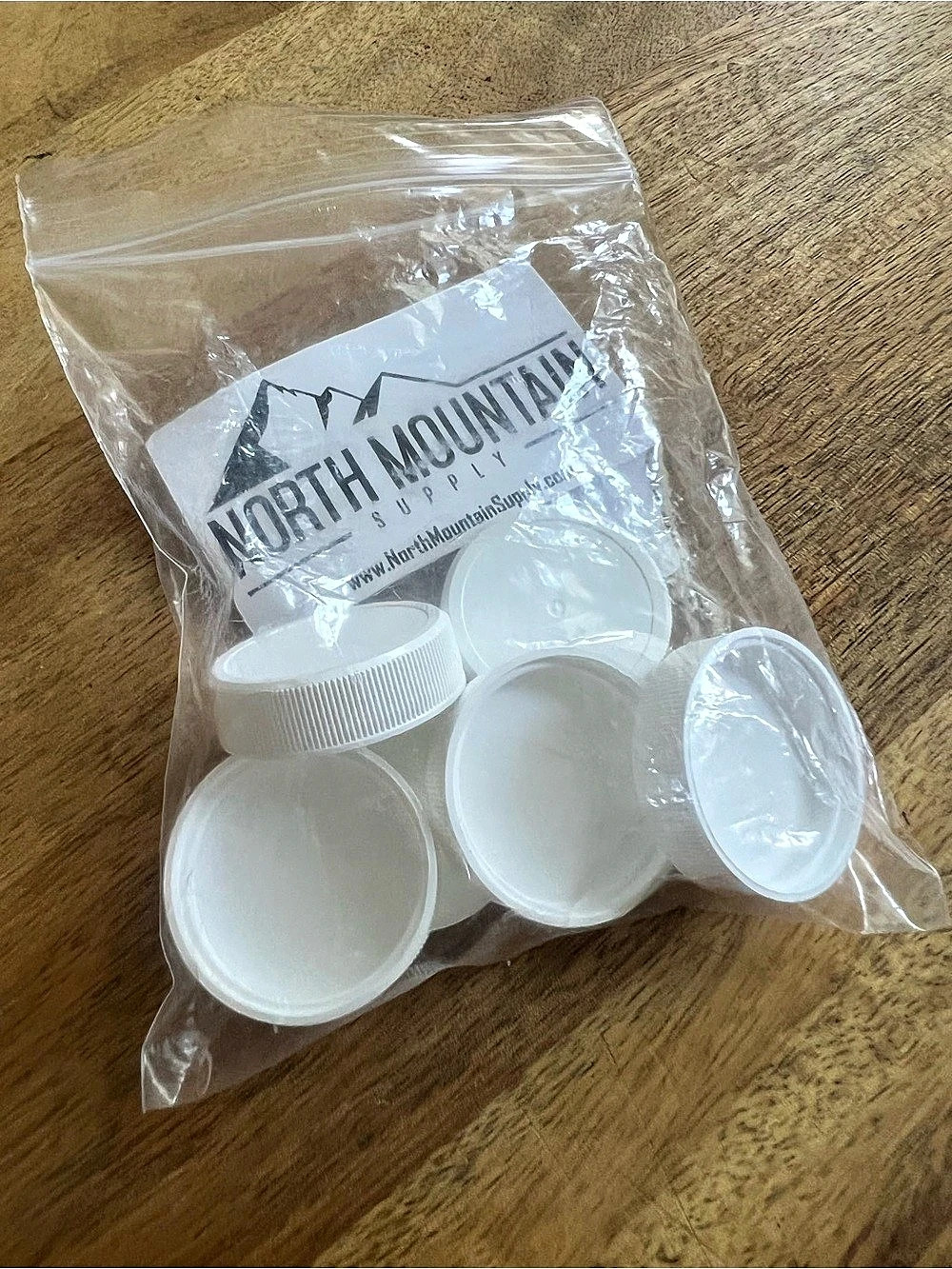 6 North Mountain Supply 38mm White Plastic Screw Caps F217 Foam Lined Lids